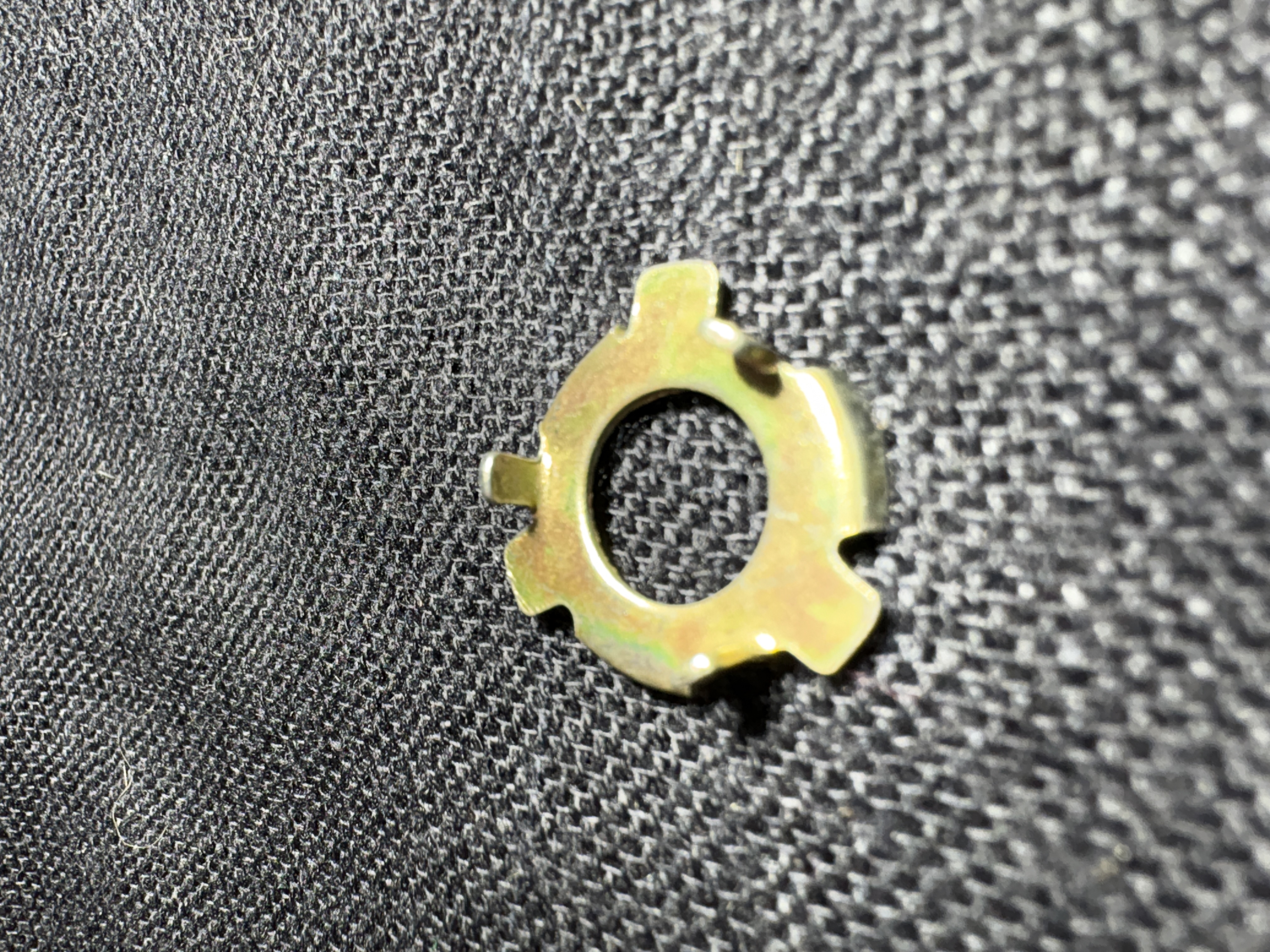 Tapa Ford ref. 70127, embutido profundo — Metalúrgica Korcsog Buenos Aires
